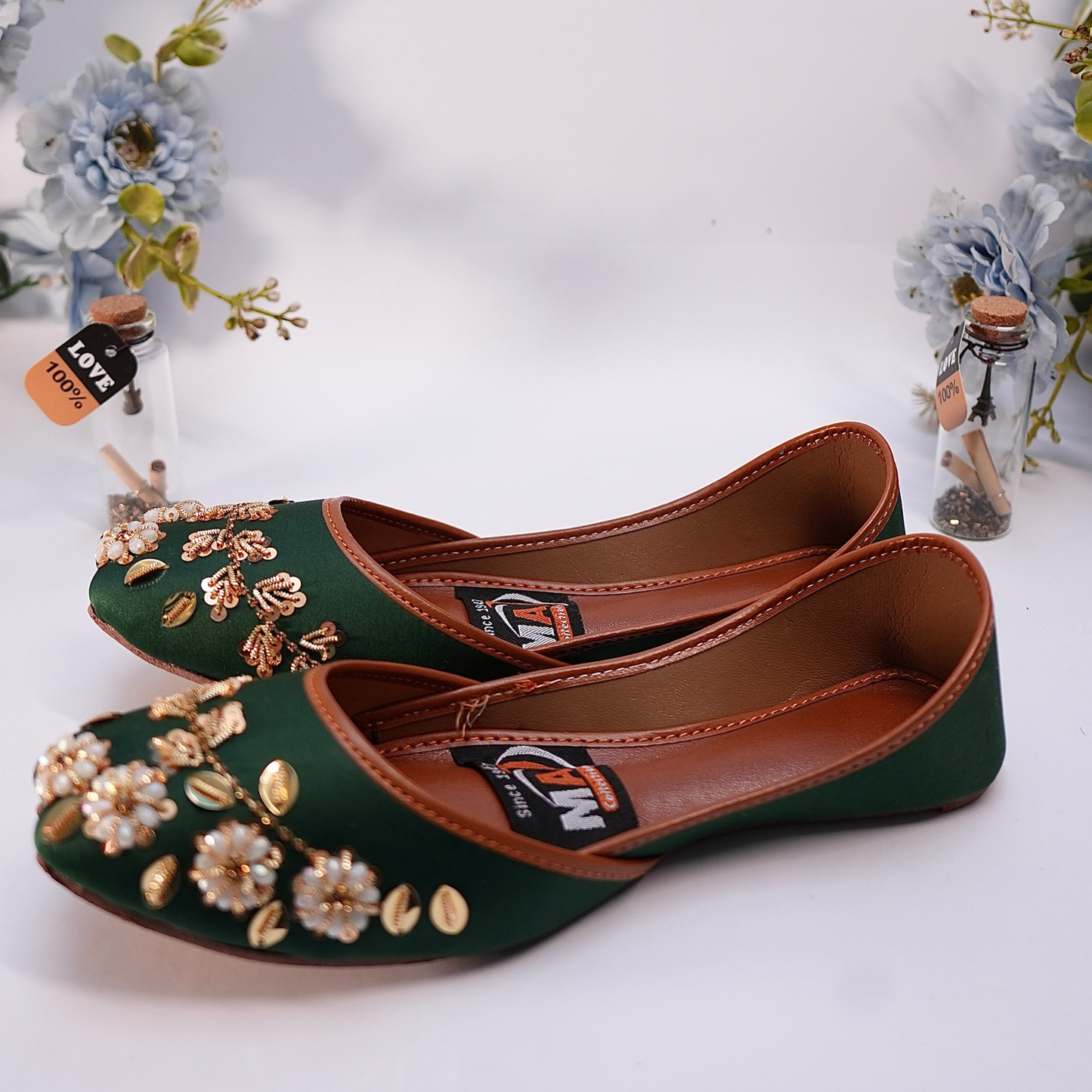 Floral Khussa