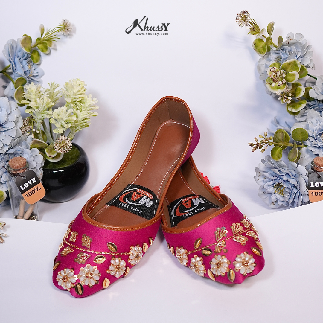 Floral Khussa